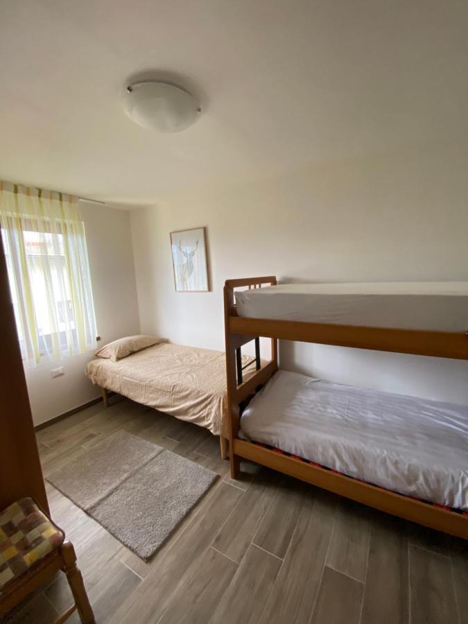 דירות טזרו Mountain House The Deer מראה חיצוני תמונה